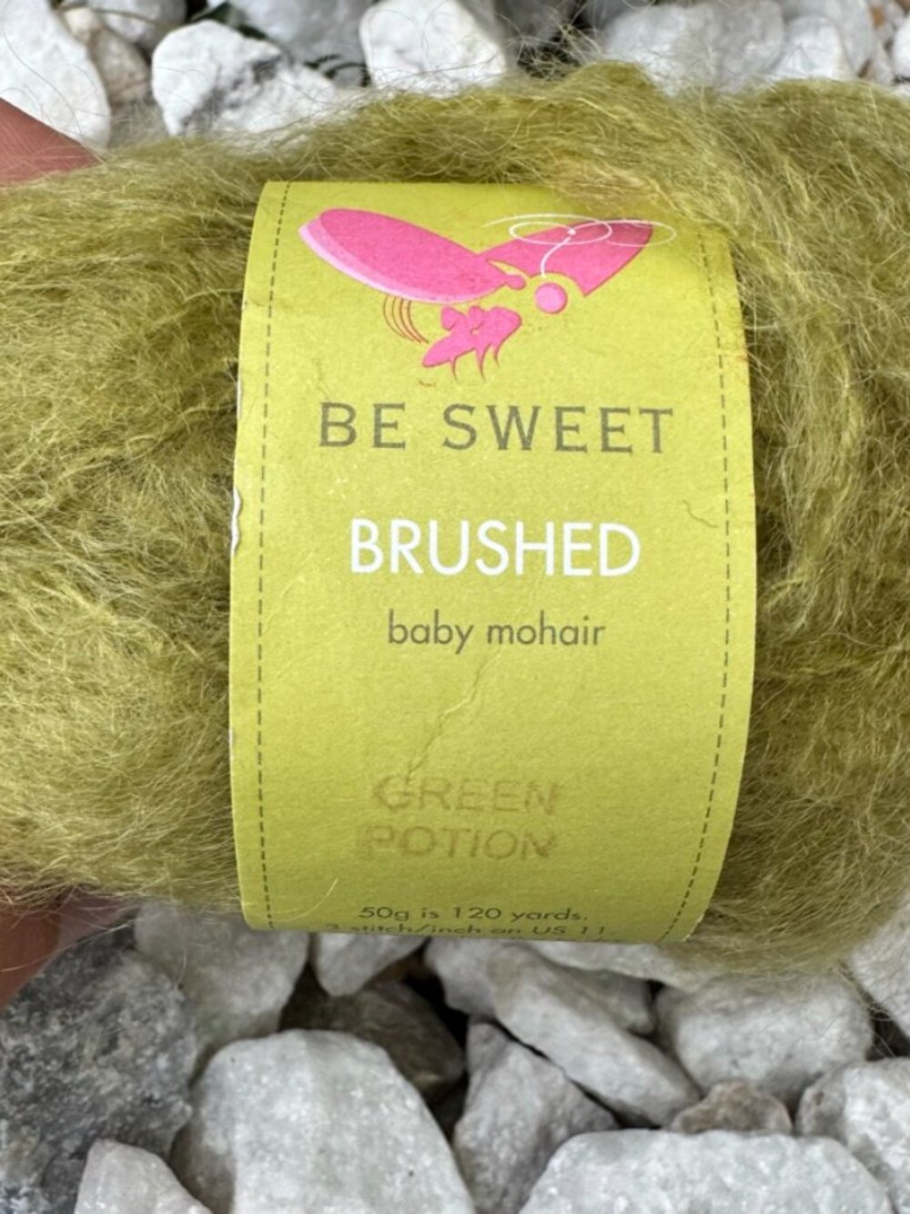 Be Sweet Brushed Fat Mohair Green 3 Skein Yarn Destash - Picture 3 of 5